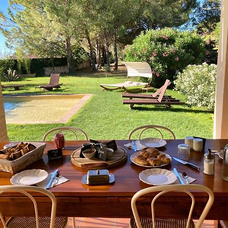Le Patio, Chambres D Hotes Pour Adultes En Camargue, Possibilite De Naturisme A La Piscine, Емарг Екстер'єр фото